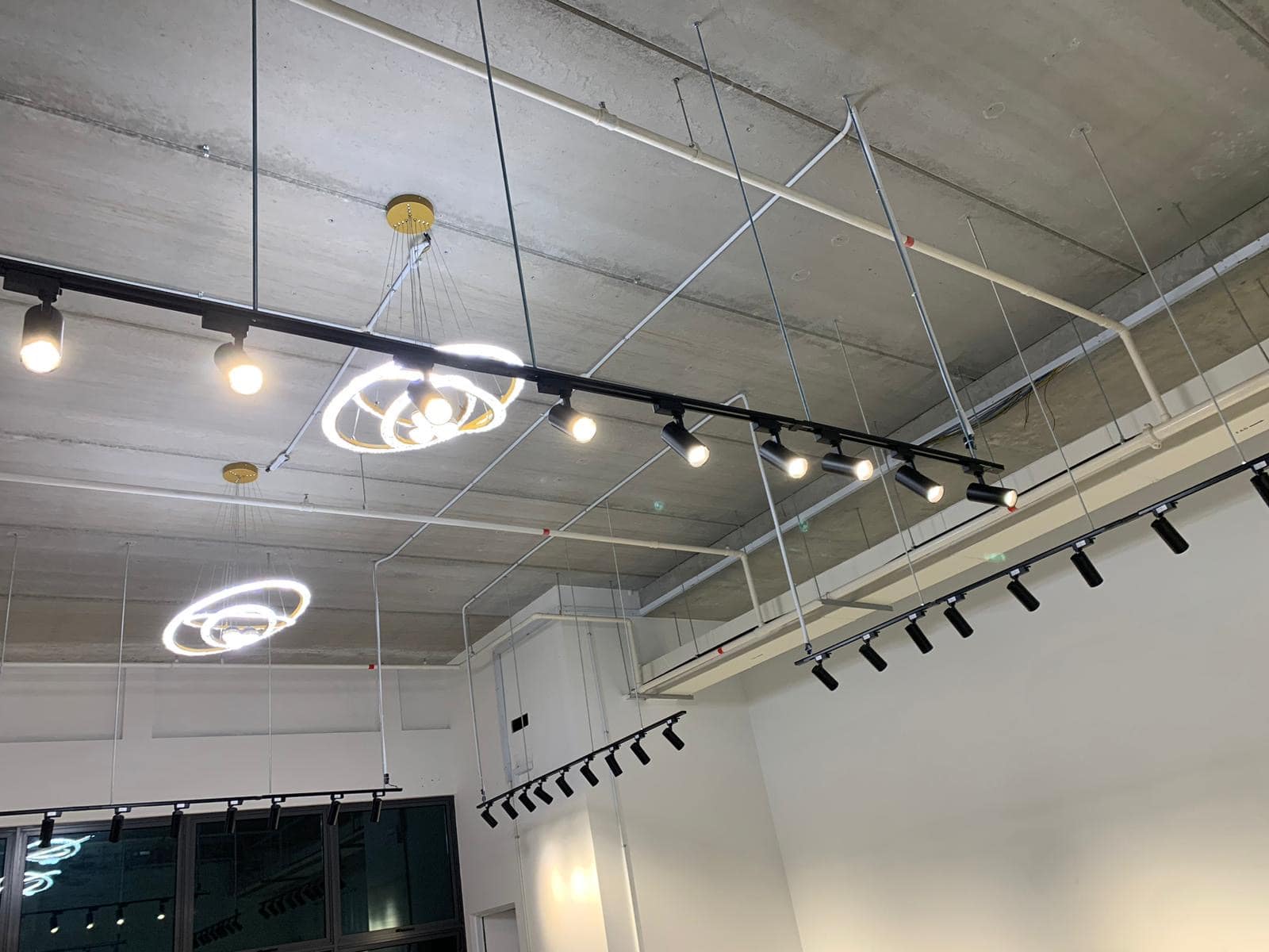 blindsguru Office electrical